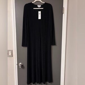 Calvin Klein Long Sleeve Stretch Maxi Dress- NWT | Size L | Black